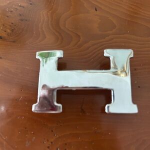 Silver H Belt Buckle polished